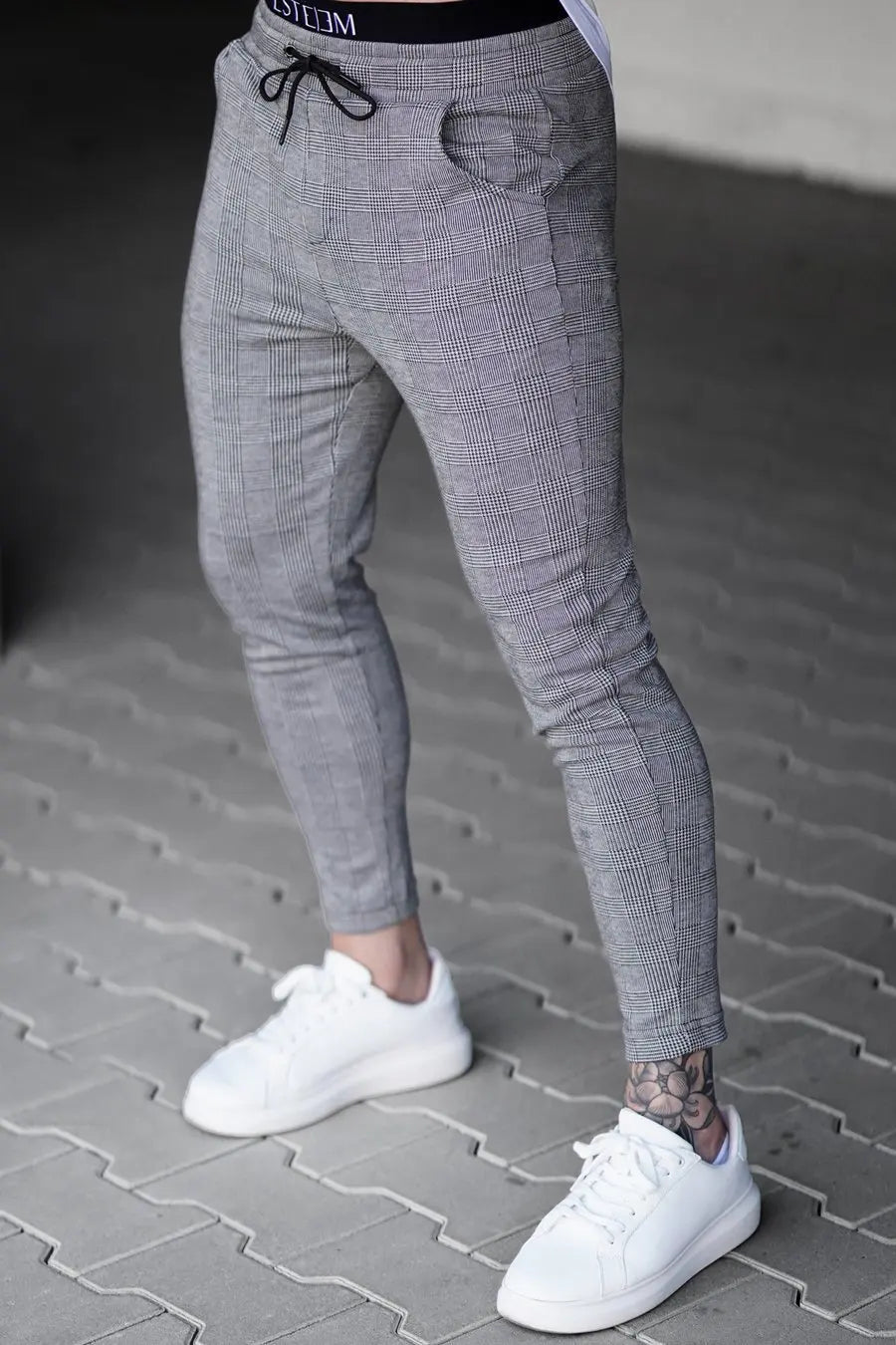 'Titan' Stretch Chinos